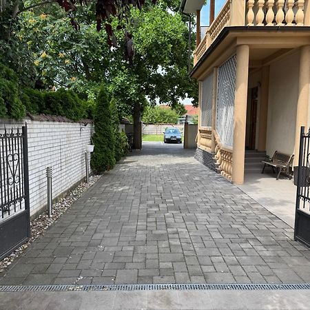 Apartmany Diana Dunajská Streda 외부 사진