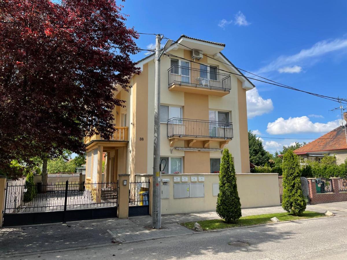 Apartmany Diana Dunajská Streda 외부 사진