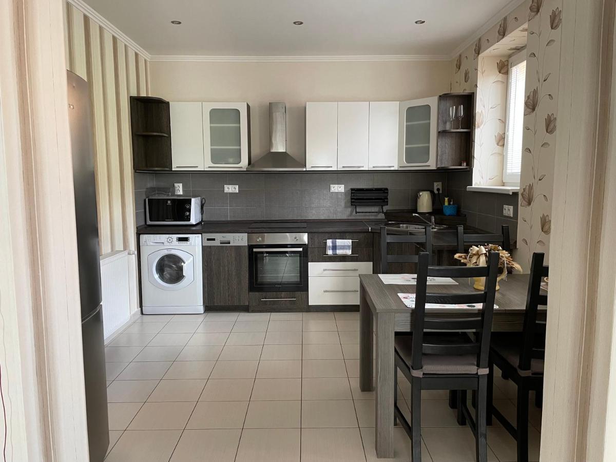 Apartmany Diana Dunajská Streda 외부 사진